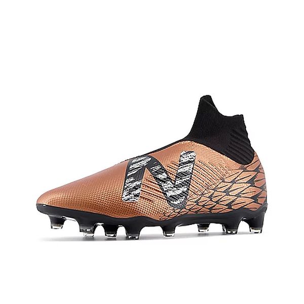 CHAUSSURES CRAMPONS FOOTBALL NEW BA Chaussures de football moulées homme NEW BALANCE
