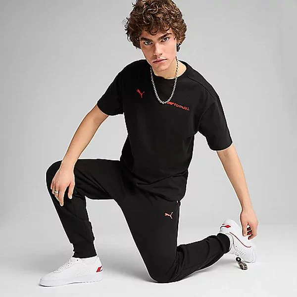 F1 ESS+ GRAPHIC TEE -RELAXED Tee-shirt de football homme PUMA - Image 3