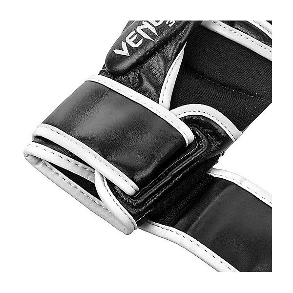 GANTS DE SPARRING VENUM CHALLE Gants de boxe VENUM - Image 4
