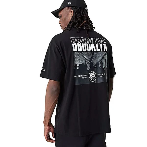 NBA CITY GRPHC BP OS TEE BRONET BL Tee-shirt à manches courtes homme NEW ERA - Image 2