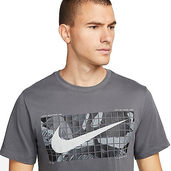 NIKE DRI-FIT MEN'S CAMO FITNESS T-S NIKE