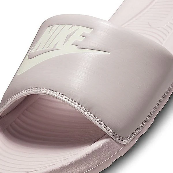 NIKE VICTORI ONE WOMEN'S SLIDE Claquettes femme NIKE - Image 25