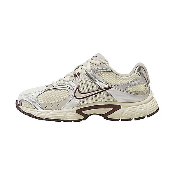 W NIKE V5 RNR Sneakers femme NIKE - Image 4